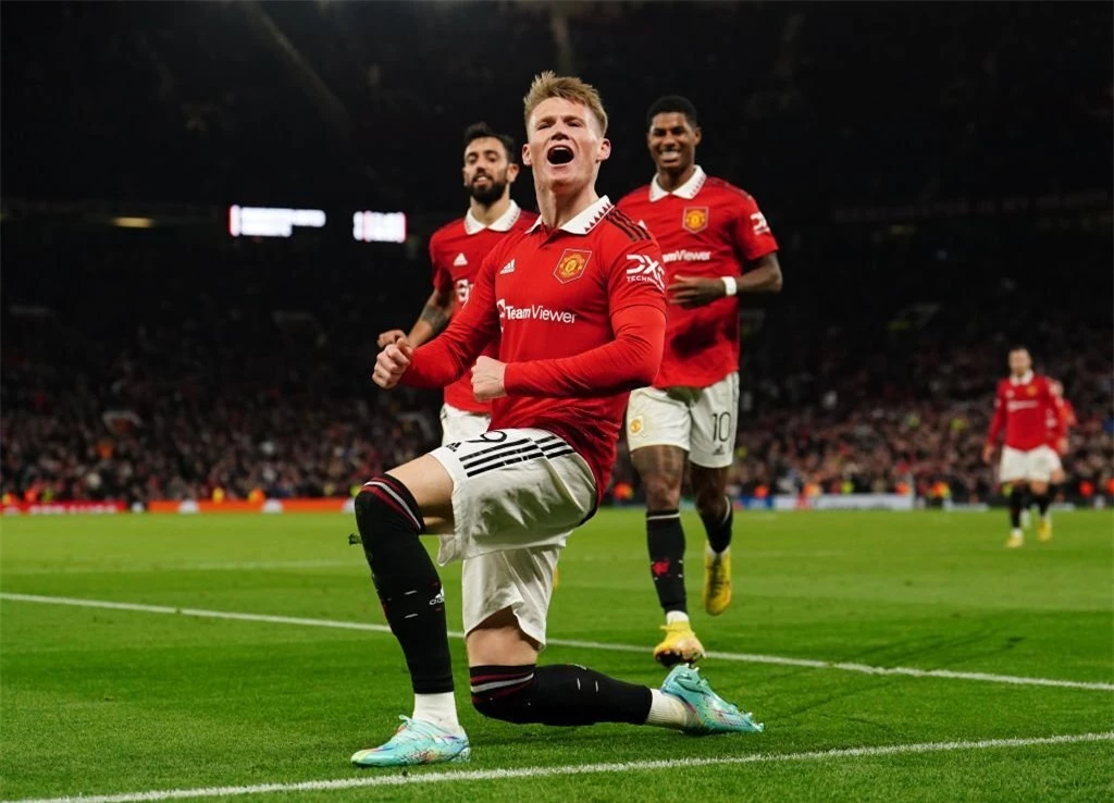 McTominay hóa người hùng, sánh ngang thầy cũ Solskjaer tại Cúp châu Âu 202484