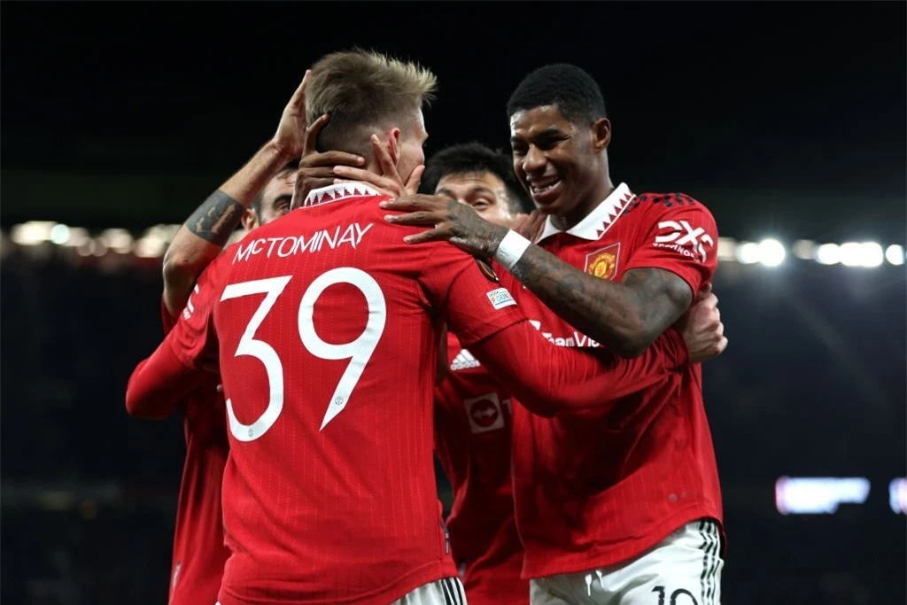 McTominay hóa người hùng, sánh ngang thầy cũ Solskjaer tại Cúp châu Âu 202490