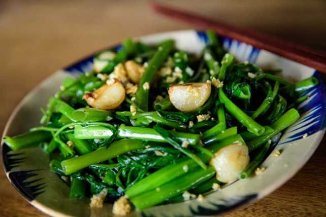 5 loại rau dân dã giúp tăng cường phong độ quý ông, chị em nhớ nấu cho chồng ăn mỗi ngày