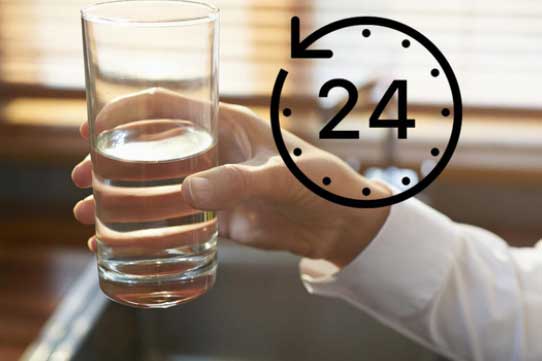 Khung giờ độc đừng dại uống nước kẻo đầu độc cơ thể, nhiều người vẫn uống sai