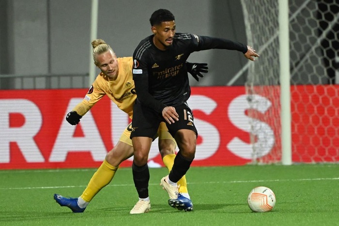 PSG đánh tiếng, 'siêu trung vệ' Arsenal muốn trở lại Pháp?