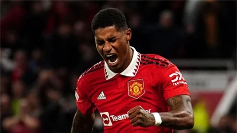 Ten Hag nhắc nhở Rashford trước truyền thông