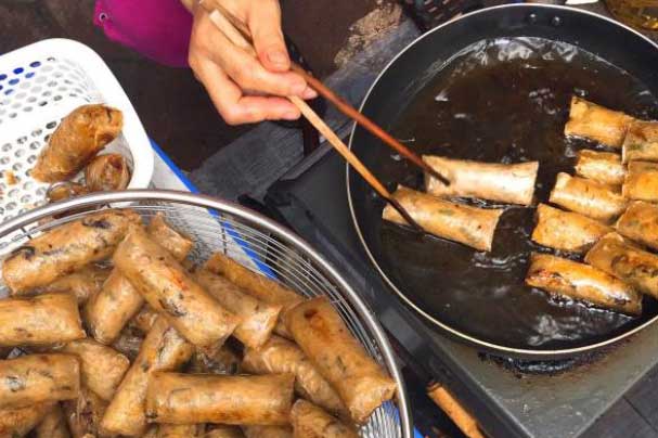 Làm thêm 1 bước này, nem rán giòn hơn, để lâu cũng không bị ỉu