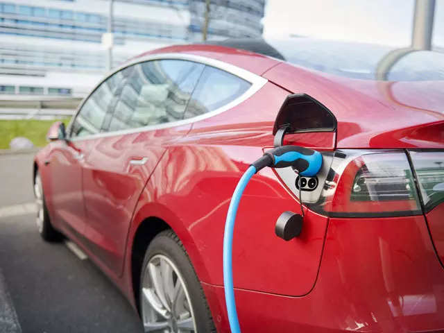 Cách sạc xe điện đúng chuẩn, đảm bảo an toàn cho pin