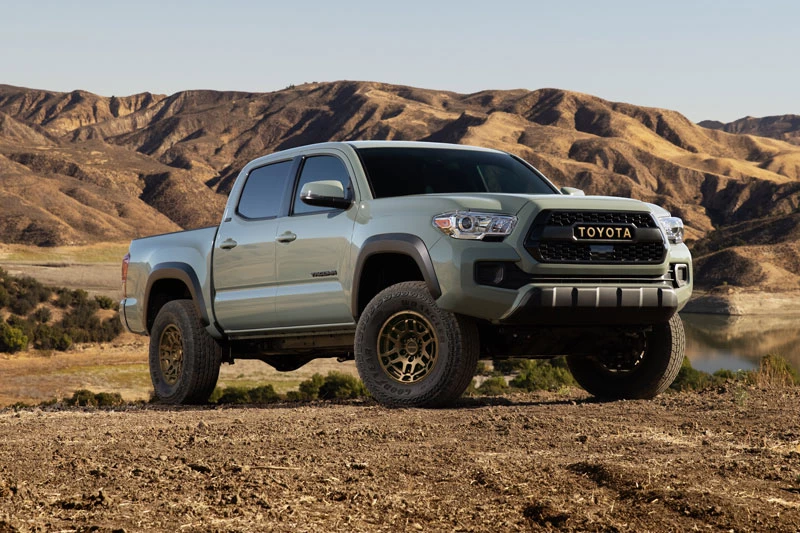 6. Toyota Tacoma (doanh số: 67.224 chiếc).