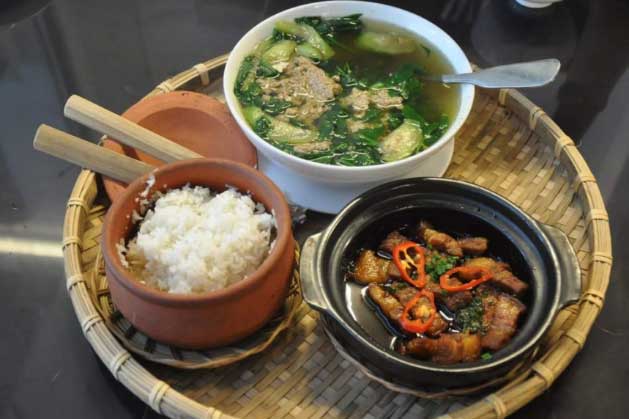 Thường xuyên ăn tối sau 7 giờ, đây là những vấn đề sức khỏe bạn sẽ gặp phải