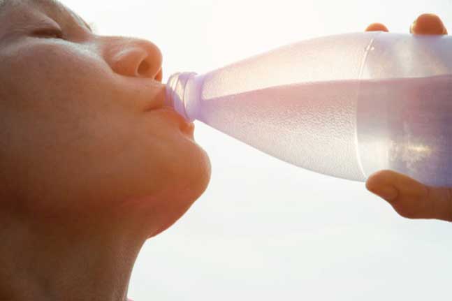 Nếu có 5 dấu hiệu này hãy giảm lượng muối ngay vì cơ thể đang cảnh báo nguy hiểm