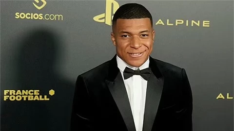 Mbappe bị la ó thậm tệ khi dự lễ trao giải Quả Bóng Vàng