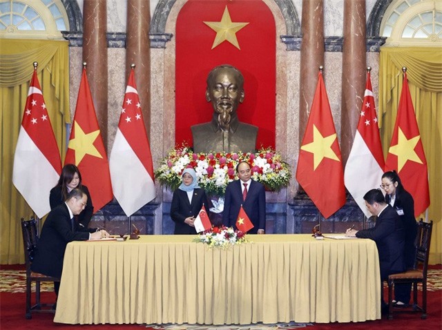 Việt Nam là đối tác quan trọng hàng đầu của Singapore ở khu vực - Ảnh 2.
