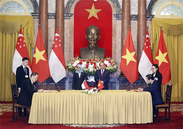 Việt Nam là đối tác quan trọng hàng đầu của Singapore ở khu vực - Ảnh 3.