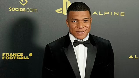 Mbappe bị la ó thậm tệ khi dự lễ trao giải Quả Bóng Vàng