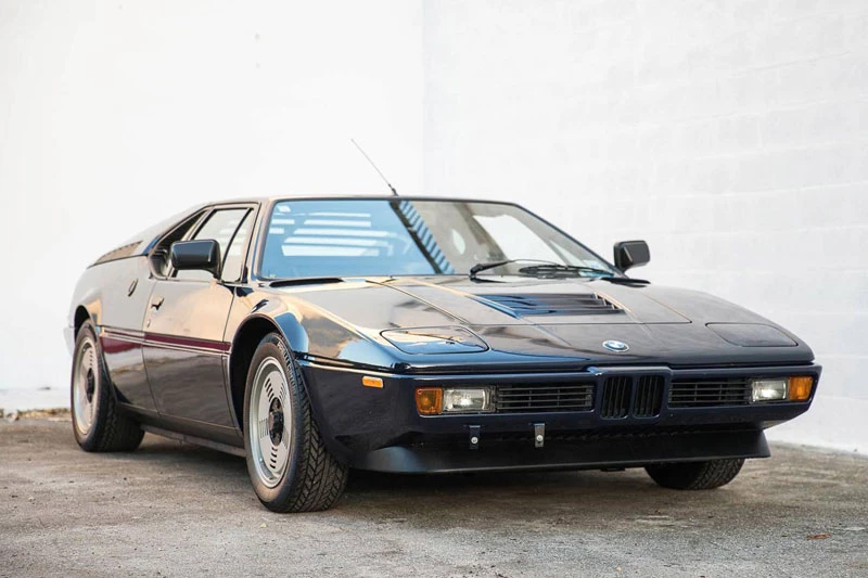 7. BMW M1 1981 (giá: 692.500 USD).