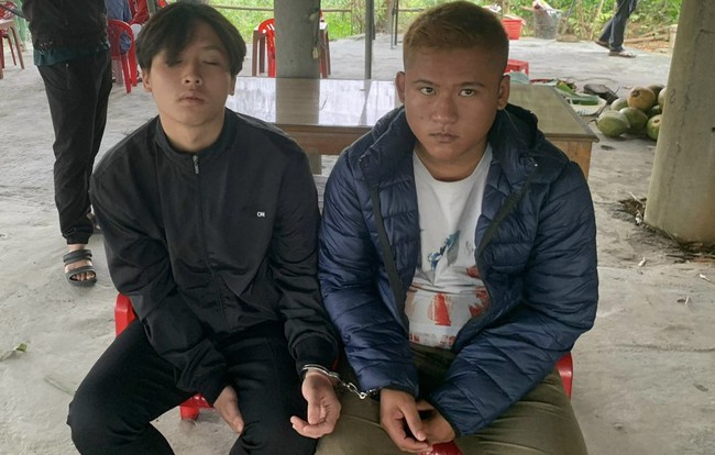 Bắt nhóm đối tượng lợi dụng mưa lũ gây ra loạt vụ cướp giật ở các hàng quán 