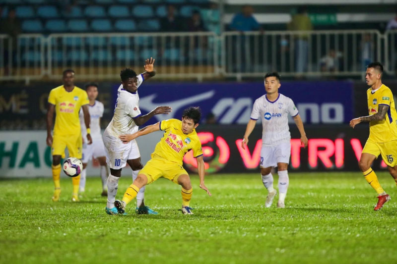 Ngôi sao HAGL gia nhập ĐKVĐ V-League?