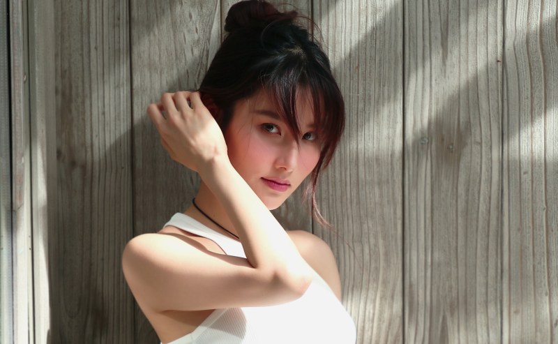 Diễm My 9X biến hóa phong cách trong bộ ảnh mới