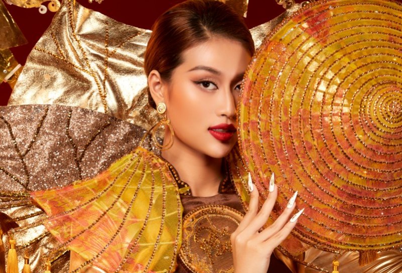 Trang phục dân tộc chính thức của Hoa hậu Đoàn Thiên Ân mang đến Miss Grand International 2022