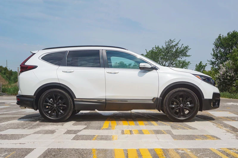 5. Honda CR-V (doanh số: 358 nghìn chiếc).