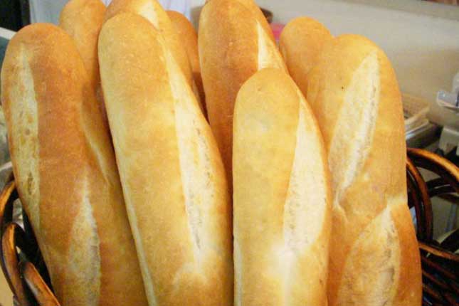 Ăn bánh mỳ kiểu này không tốt cho sức khỏe, dừng ngay trước khi quá muộn