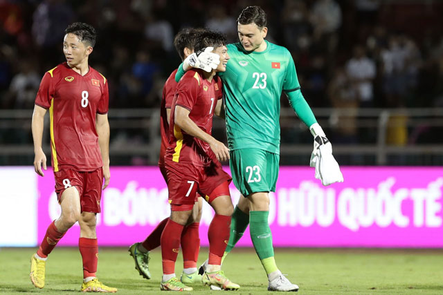 Đặng Văn Lâm muốn vô địch AFF Cup 2022 để tặng quà thầy Park