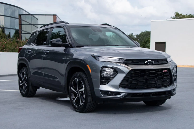 5. Chevrolet Trailblazer (giá khởi điểm: 22.100 USD).