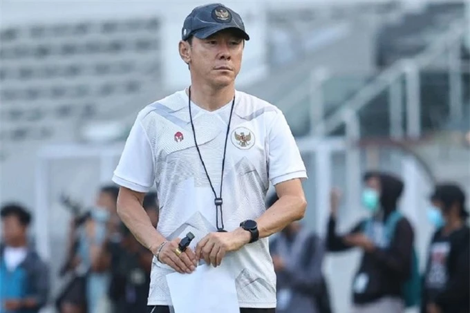 Báo Indonesia không tin Shin Tae Yong sẽ thay thế HLV Park Hang Seo - 1