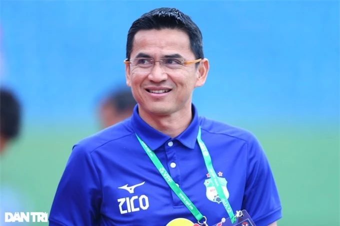 Khả năng Kiatisuk dẫn dắt tuyển Việt Nam cao hơn Thái Lan - 1