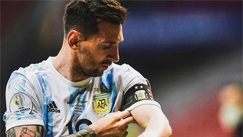 Messi tâng bốc Mbappe khi điểm mặt 2 ƯCV vô địch nặng ký nhất World Cup 2022