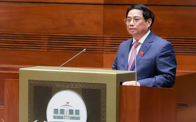 &#x110;i&#x1EC3;m s&#xE1;ng b&#x1EE9;c tranh kinh t&#x1EBF; 9 th&#xE1;ng &#x111;&#x1EA7;u n&#x103;m