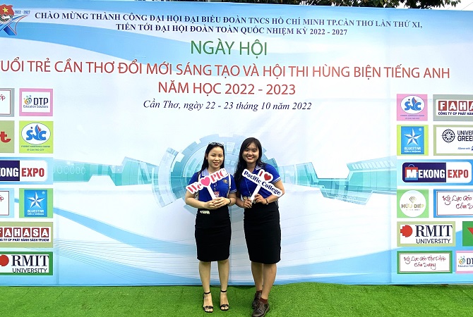 Ngày hội tuổi trẻ Cần Thơ đổi mới sáng tạo và hội thi hùng biện tiếng Anh