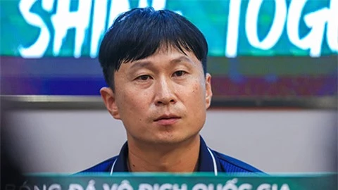 HLV Hà Nội FC xin lỗi Chủ tịch vì không thể thắng làm quà mừng cưới