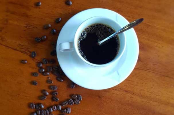 Mỗi ngày uống "2 trà hoặc 1 cà phê" giảm nguy cơ đau tim và đột quỵ