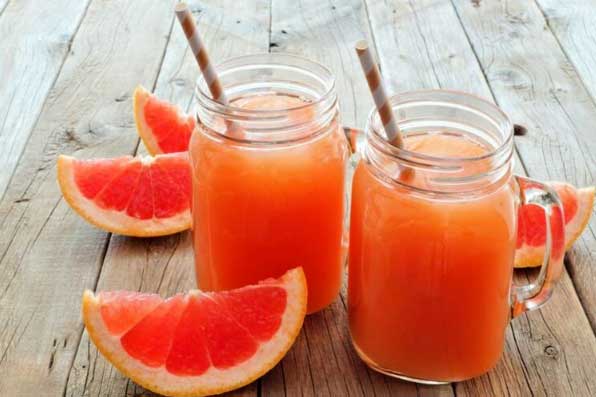 Uống nước ép bưởi đúng giờ vàng giúp giảm cân đẹp da tội gì không thử