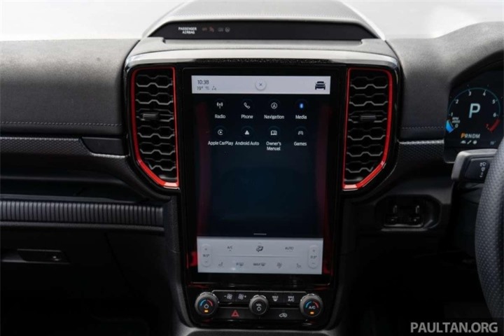 Chi tiết Ford Ranger Raptor 2022 với giá hơn 1,3 tỷ đồng - 15