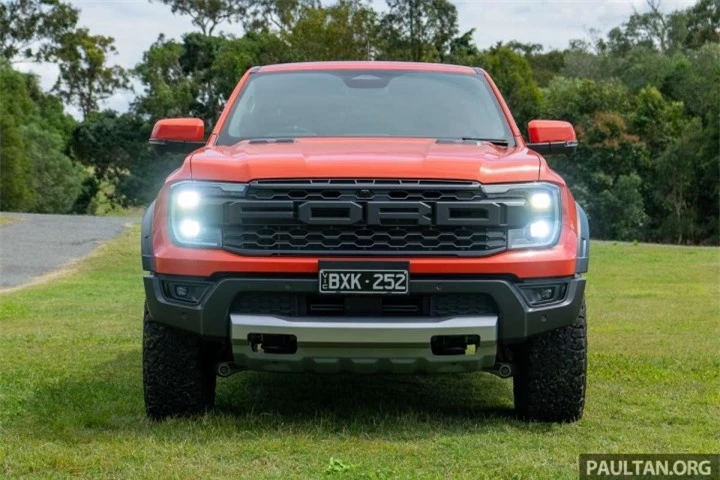 Chi tiết Ford Ranger Raptor 2022 với giá hơn 1,3 tỷ đồng - 8