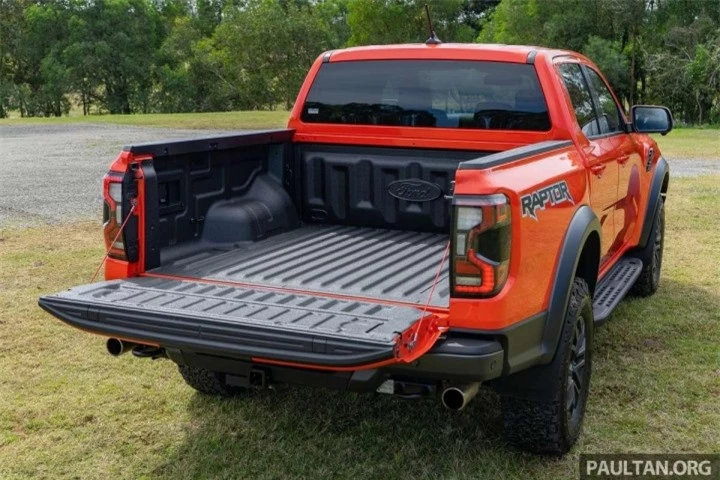 Chi tiết Ford Ranger Raptor 2022 với giá hơn 1,3 tỷ đồng - 9