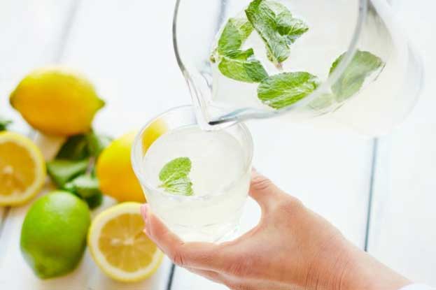 Sai lầm khi uống nước chanh vừa gây hại nội tạng vừa "bào mòn" dạ dày mỗi ngày