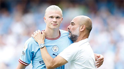 HLV Guardiola cũng kinh ngạc về Haaland