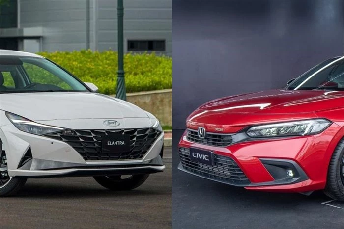  Hyundai Elantra N-Line và Honda Civic RS là 2 mẫu sedan thể thao phổ thông đáng chú ý. 