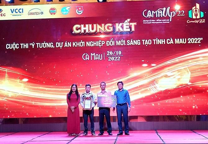  Cà Mau trao giải cuộc thi khởi nghiệp đổi mới sáng tạo