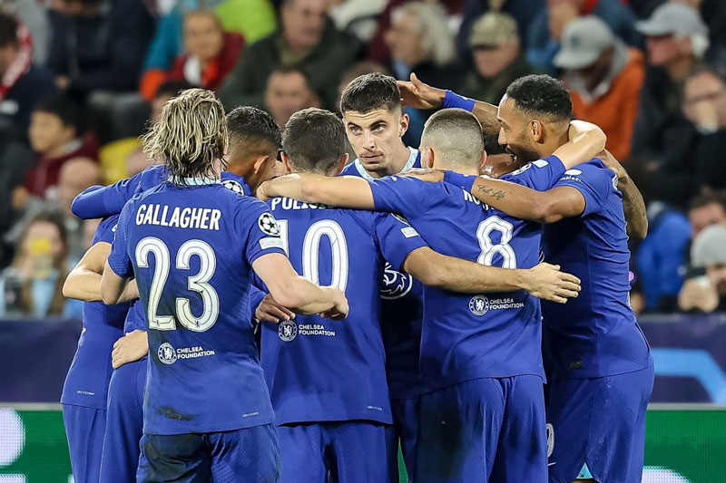 Xác định 9 CLB giành vé vào vòng 1/8 Champions League