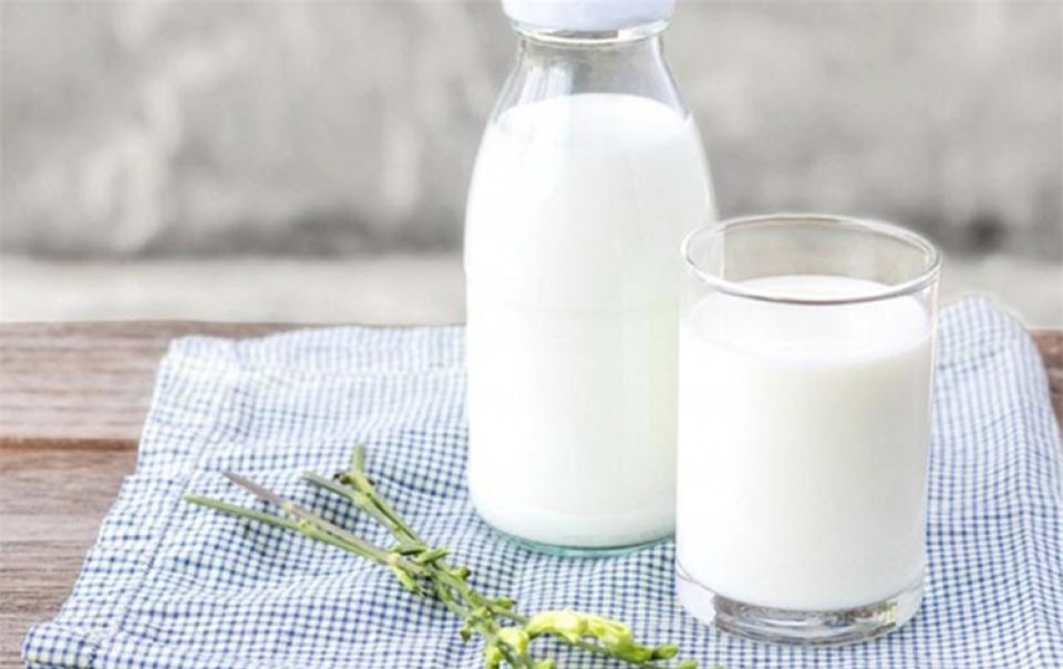 Cách chọn sữa phù hợp với người bệnh tiểu đường
