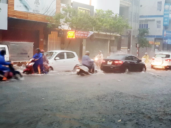 Trận mưa lũ lịch sử ngày 14/10/2022 đã gây ngập lụt nặng nề trên địa bàn TP Đà Nẵng.