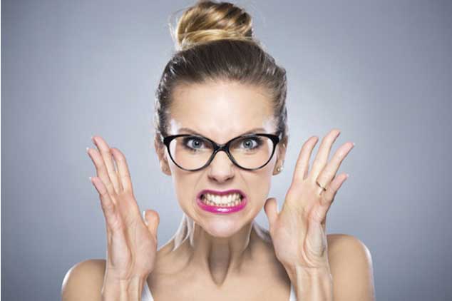 4 thói quen trước khi đi ngủ khiến bạn già nhanh, giảm thọ, nhất là điều thứ 3