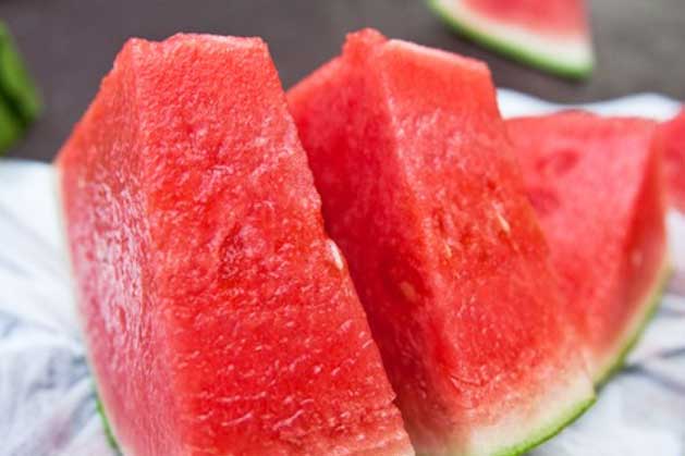 Ăn dưa hấu mỗi ngày giúp bạn giả cân, tiêu mỡ, chống viêm dại gì không thử