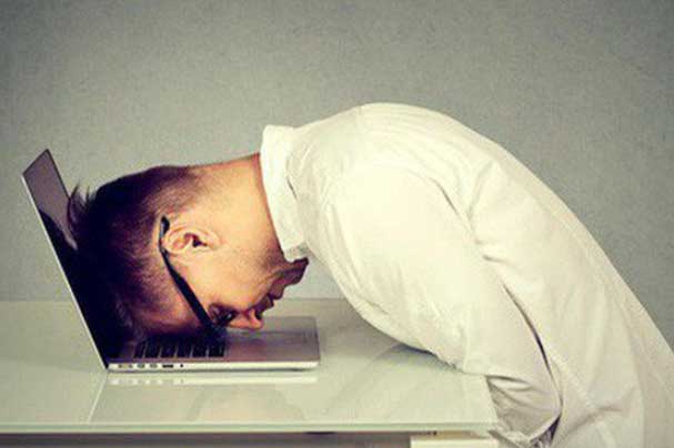 6 biểu hiện cho thấy cơ thể bạn đang khô hạn, cạn kiệt nước, cần bổ sung ngay lập tức kẻo suy gan thận