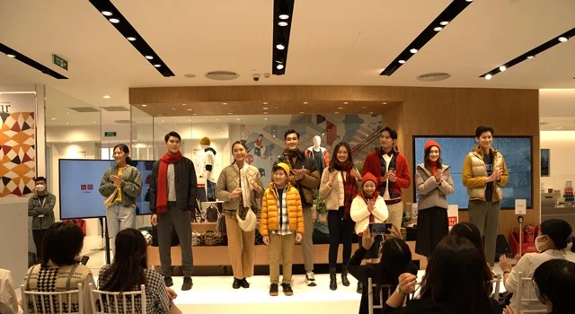 Dàn người mẫu trong trang phục Thu_Đông 2022