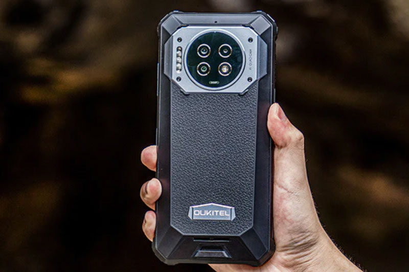 Smartphone chống nước, pin 21.000 mAh, RAM 8 GB, giá hấp dẫn