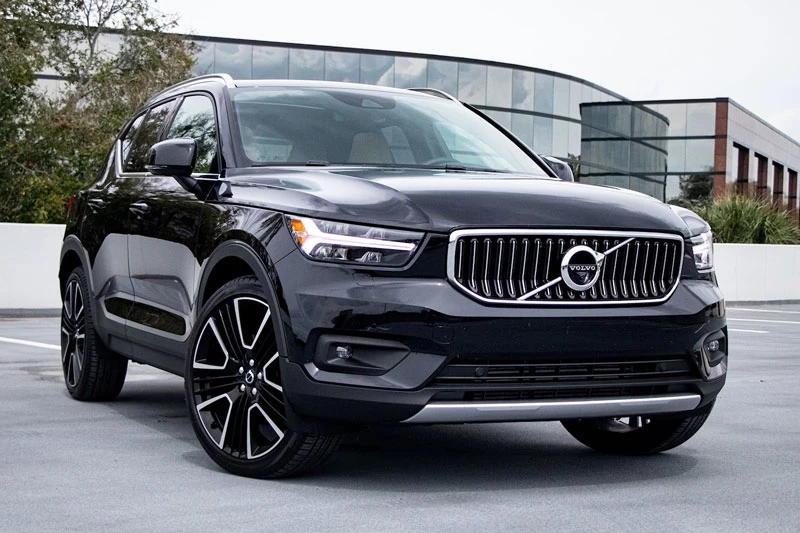 6. Volvo XC40 (giá khởi điểm: 35.10 USD).