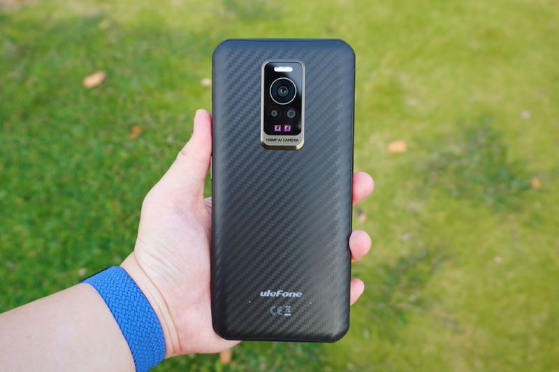 Smartphone chống nước, camera 108 MP, pin 5.380 mAh, sạc siêu tốc, giá 6,21 triệu đồng