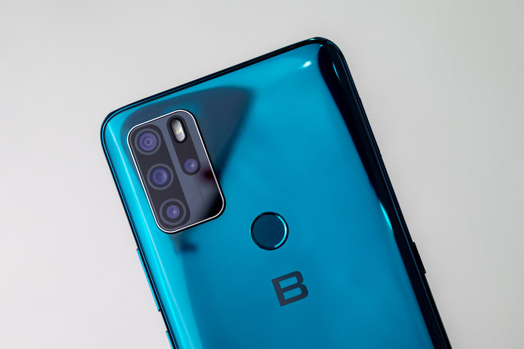 Bảng giá điện thoại Bphone tháng 11/2022